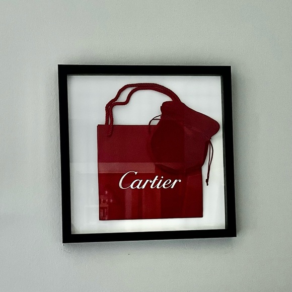 Framed Cartier shopping bag with pouch. - Picture 2 of 2